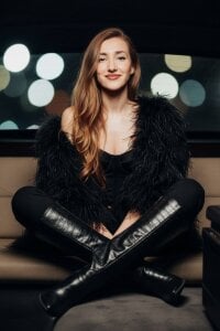 KateRedgar In black outfits зображення 9