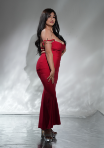 EvaaStevens Will you give me a New Year's kiss 🤤 Pic 2