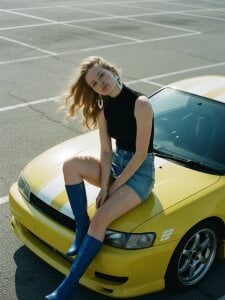 ToyaPletz Velvet Motion Foto