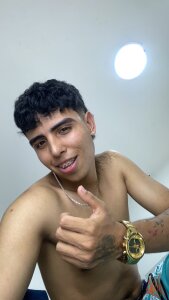 Leo_green21 Love you Pic 2