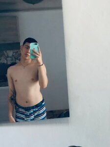 alex_xhunter kullanıcısının Me🔥 albümü -  2 fotoğraf