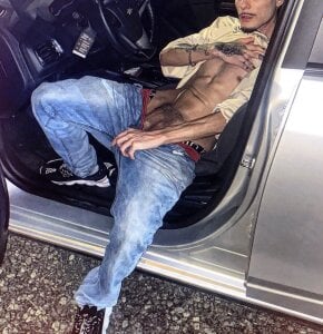 levconnor Public Foto 8