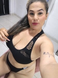 BUSSY_DIVORCED Public Gambar 5