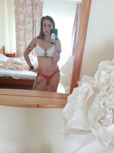 SinnEmily Public Pic 3