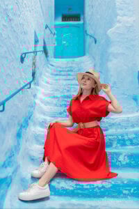 Chloe_Richardson Blue Photo 6