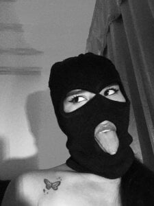 roxxy_white Public Immagine  4