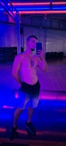 whitebull97 Public Foto 2