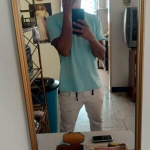 Niko hot 😘🥵 de NikoHot_anatole  Imagens