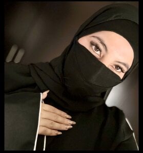 Badra_Abaid What do you see in my eyes? Pic 3