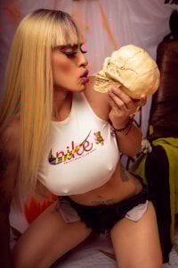 Nicol_bigcock Public Pic