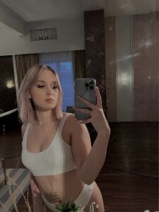 LoriMason Public Photo 5