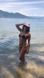 CinnamonGirlRJ Beach Day 🌊☀️ Pic 2