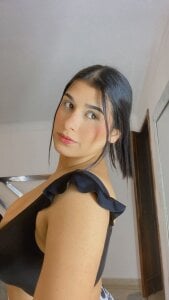 ArinaFoxx Kisses 💋 Foto