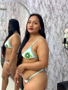 Maia_HottのPublicの 5枚の写真