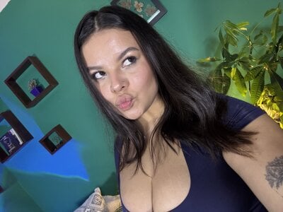 Anne_Babb For glamorous collection✨💙✨ Foto 3