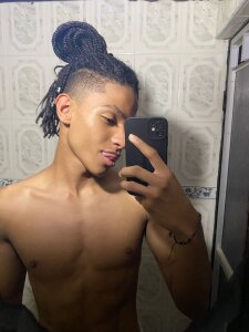 Black__Twink Public Pic 3