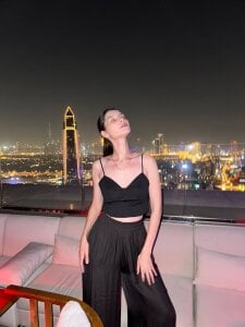 AlessiaChen What is love? Pic