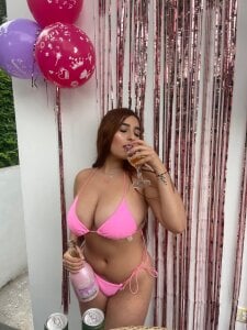 Kim_and_Mia birthday mia Pic