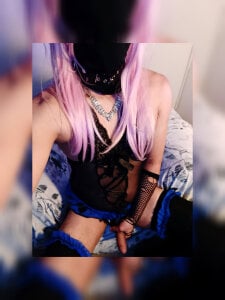 Vanne_crosss Public Pic 2