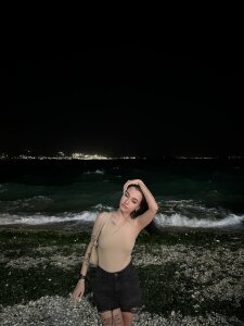 _Hey_lola_ Public Pic 8