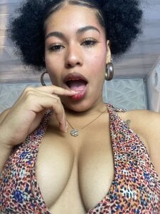 baddie_delayla Public 사진 2
