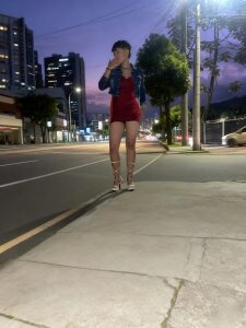 lunabustygirl red sexy Foto 7