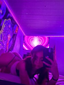 little_ellie_1 A daring girl <3 Pic 4