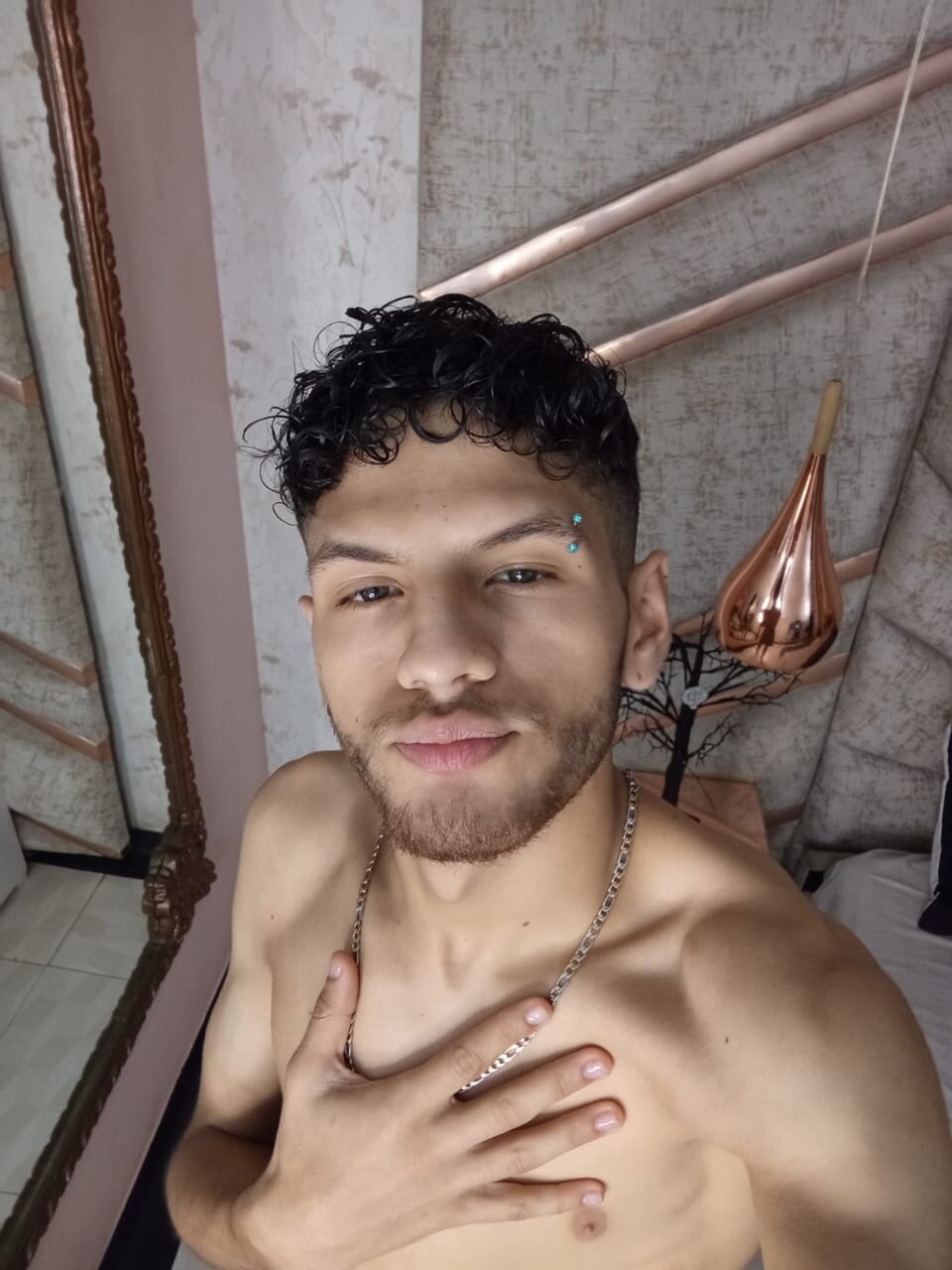 Ảnh Thịnh Hành của LuckySammer 9424