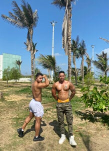 hotthreparty Public Pic 4