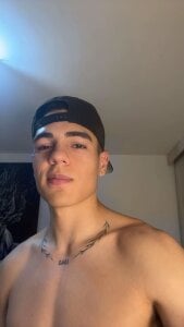 me de santiago_sosa24  3 photos