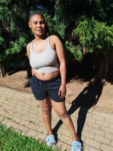 liztaylor Public Pic 5