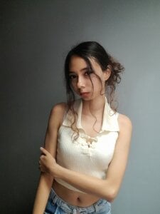 star__Cute Public Pic 2