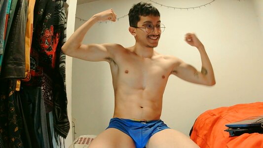 armin_red1 Public Pic