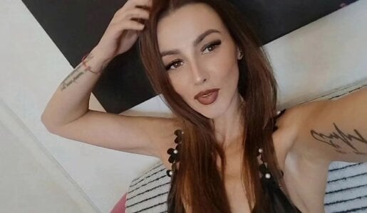 MissyDior8 Public Pic 4