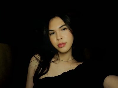 Luminous_Luxe Its me karinaa Pic 5