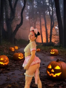 ScarlettParkerのSweet or naughty? 🥵🎃の枚の写真