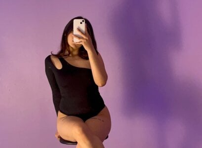 Miss_dakota26 A little of me 💜💦🎀 Pic 2