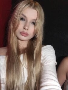 angelic_face_ Public slika