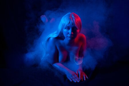 CataleyaGlow “Sensuality in the Gaze” Foto