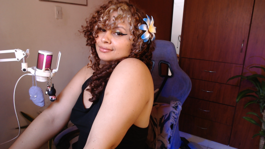 tinamqueen1 Latina mami Foto 4