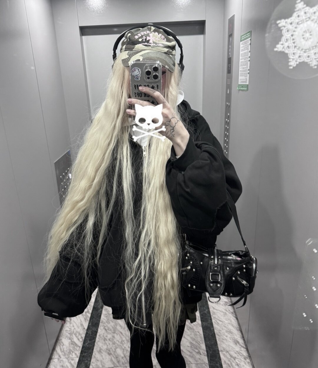 Joy_Barker adlı kullanıcının viral fotoğrafları:  1714