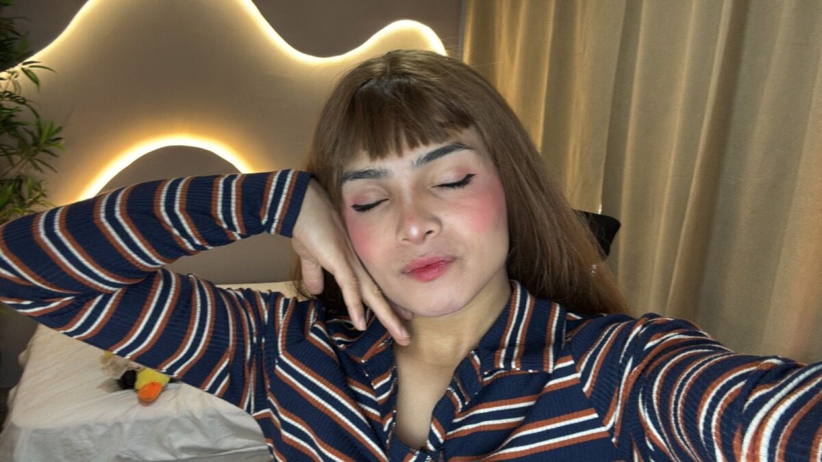 simone_sky 님의 트렌드 중인 사진  8331개