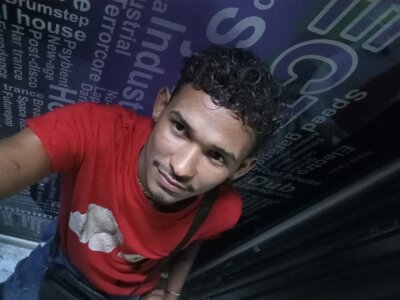 Tomorenito_ Public Pic 2