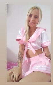 KasumiSophia Hot schoolgirl Pic 4