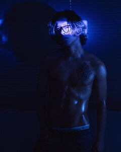 labrinthteasingpurple Bild 2