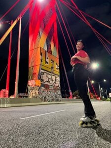 who_is_milyxx rodando 🌈🤞🙄 Pic 3