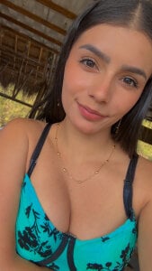 KIMMY_MONTIELL my face Pic 5