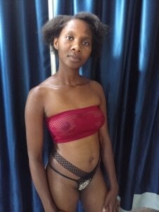 PussyFarrie Public Kuva 6