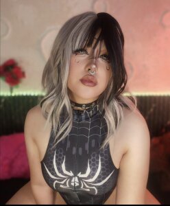 _Elissabat_ Public Pic 3