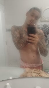 guylovewiz Public Pic 4